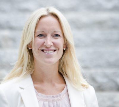 Personporträtt Jessica Mozakka, utbildningsdirektör.